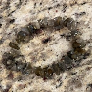 Natural Labradorite Chip Stone Stretch Bracelet  Jewelry Unisex Gemstone Jewelry
